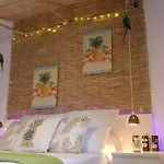 Wonder Hotel 2*